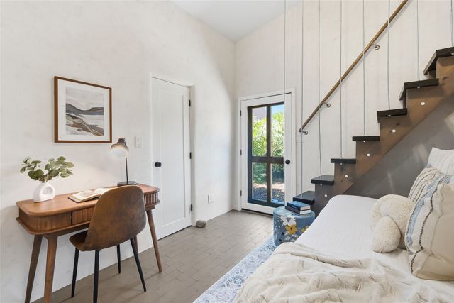 814 Dunlap Street, Santa Fe, NM 87501