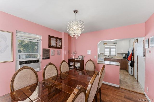 100 Spruce Street, West Hempstead, NY 11552