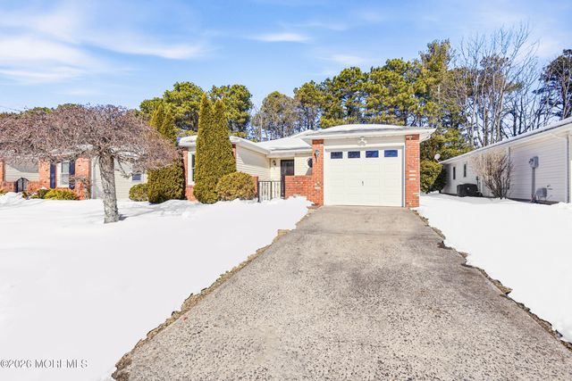 73 Yorkwood Drive, Brick, NJ 08723