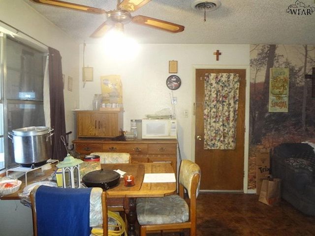 1305 WESTRIDGE LANE, Iowa Park, TX 76367