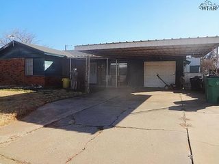 1305 WESTRIDGE LANE, Iowa Park, TX 76367