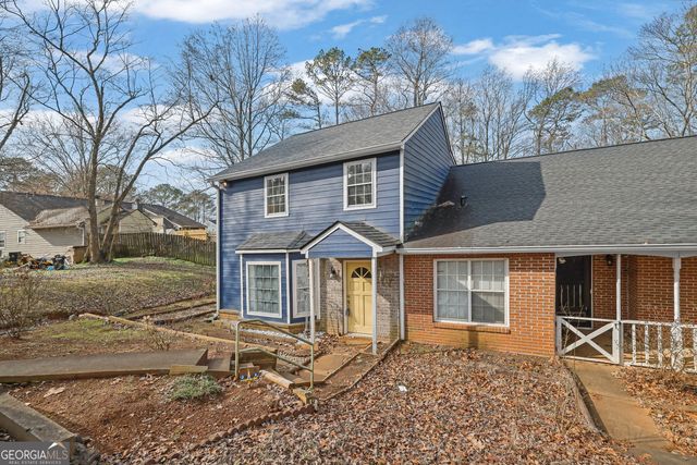 5073 Farm Valley Drive NE, Woodstock, GA 30188