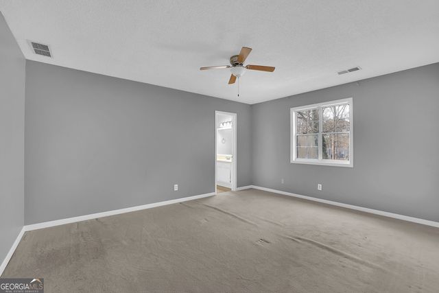 5073 Farm Valley Drive NE, Woodstock, GA 30188