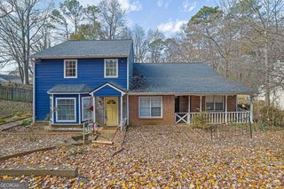 5073 Farm Valley Drive NE, Woodstock, GA 30188
