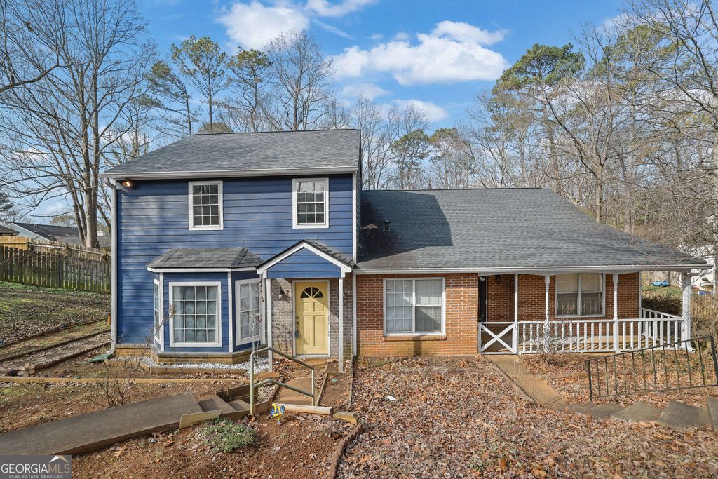 5073 Farm Valley Drive NE, Woodstock, GA 30188