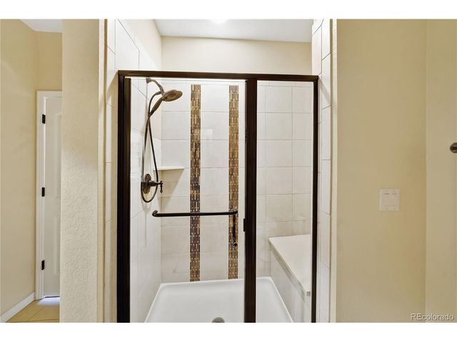 611 Brennan Cir, Erie, CO 80516