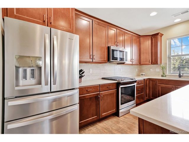 611 Brennan Cir, Erie, CO 80516