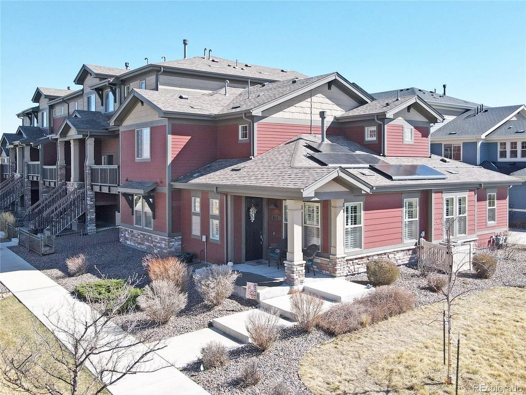 611 Brennan Cir, Erie, CO 80516