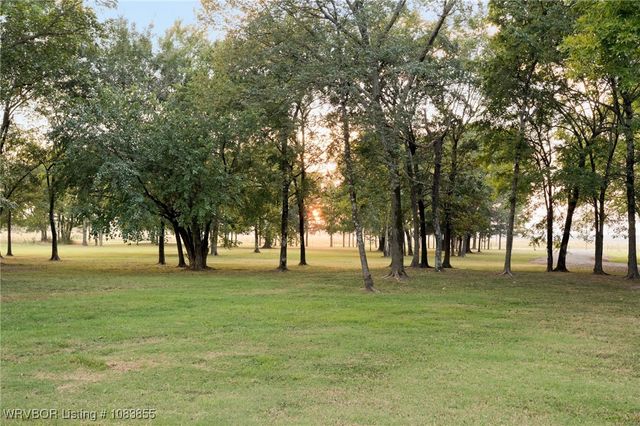 11010 Highway 217, Charleston, AR 72933