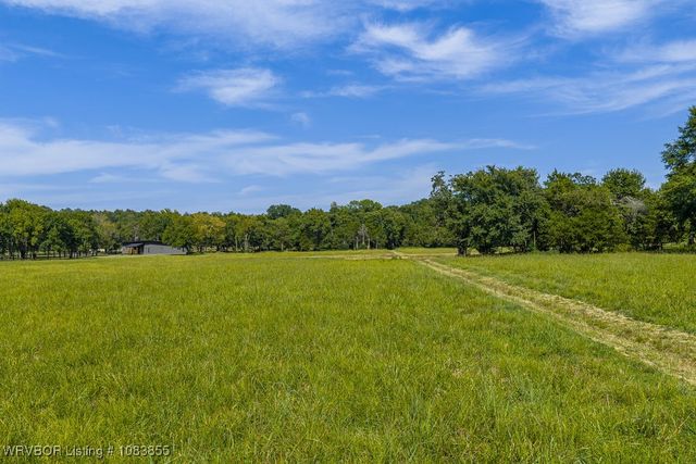 11010 Highway 217, Charleston, AR 72933