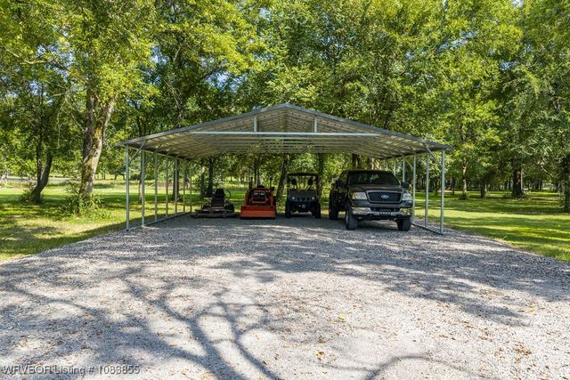 11010 Highway 217, Charleston, AR 72933