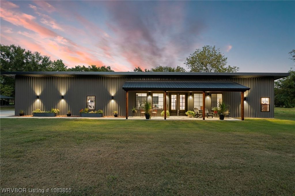 11010 Highway 217, Charleston, AR 72933