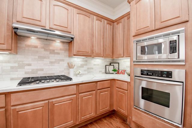 155 White Drive, Bellaire, TX 77401