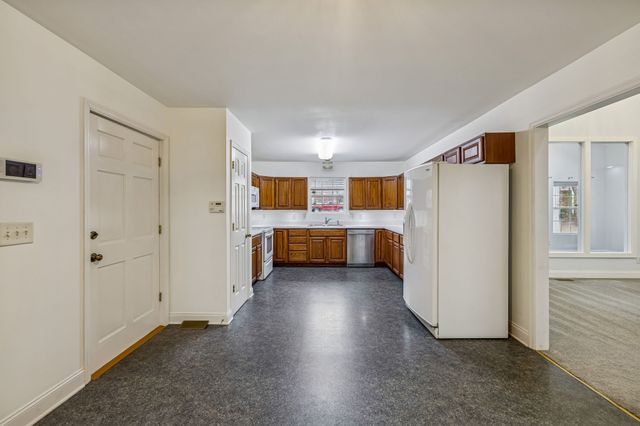 2520 Johnson Ridge Rd, Antioch, TN 37013