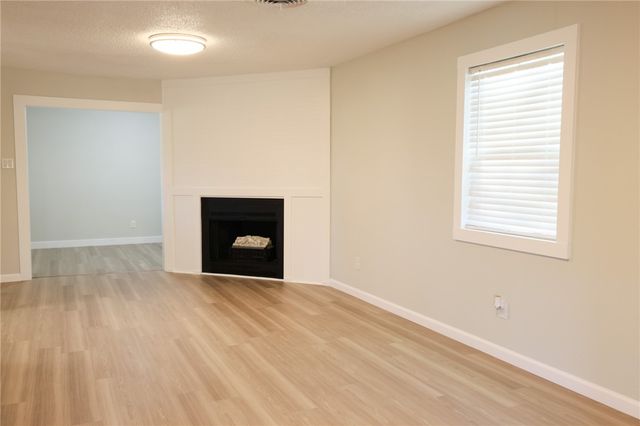 110 Kane Street, Siloam Springs, AR 72761