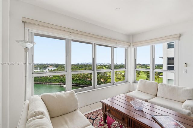 9102 W Bay Harbor Dr 10C, Bay Harbor Islands, FL 33154