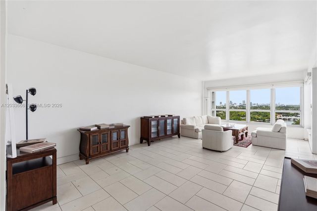 9102 W Bay Harbor Dr 10C, Bay Harbor Islands, FL 33154
