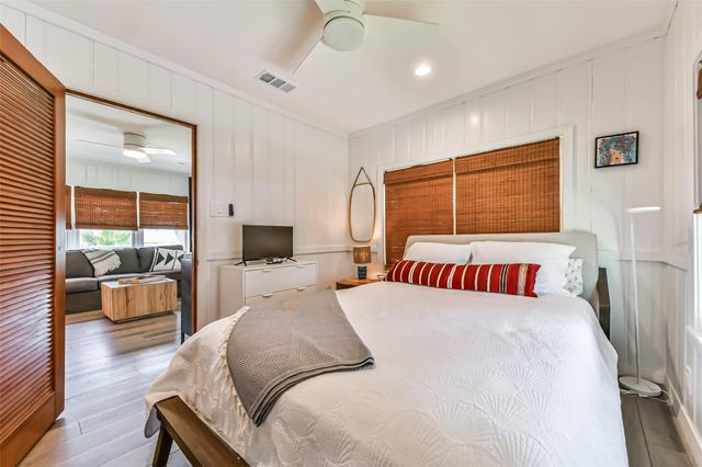 311 Oyster Street, Surfside Beach, TX 77541