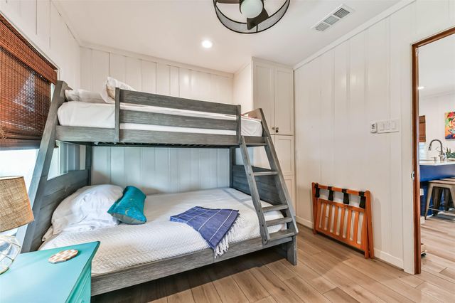 311 Oyster Street, Surfside Beach, TX 77541