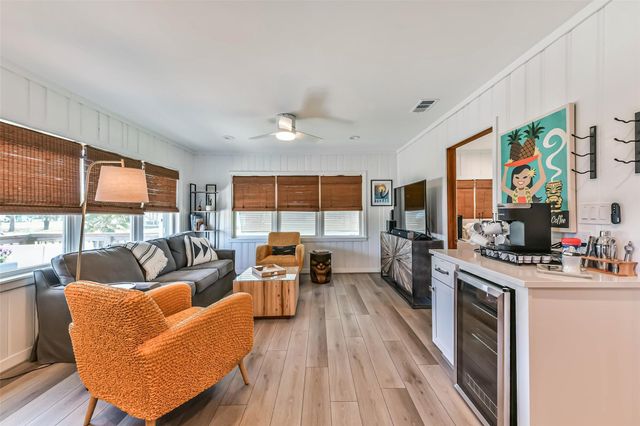 311 Oyster Street, Surfside Beach, TX 77541