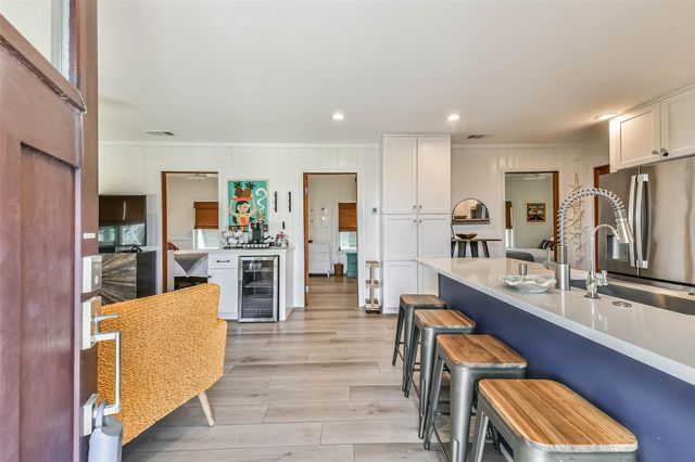 311 Oyster Street, Surfside Beach, TX 77541