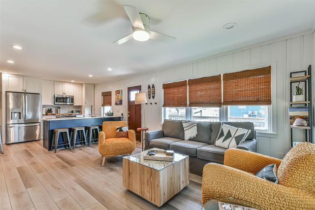 311 Oyster Street, Surfside Beach, TX 77541