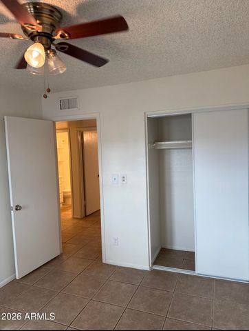 4627 S HANNA Drive, Tempe, AZ 85282