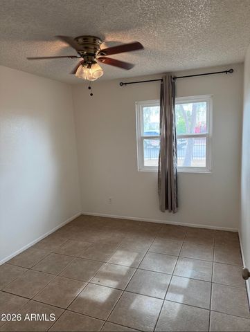 4627 S HANNA Drive, Tempe, AZ 85282
