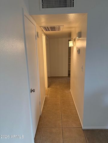 4627 S HANNA Drive, Tempe, AZ 85282