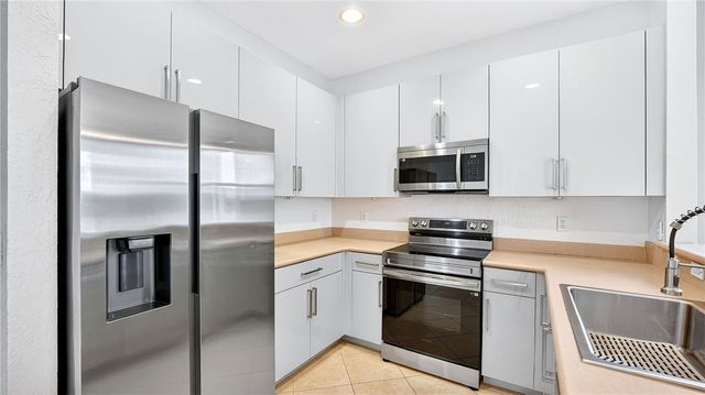 9907 E Verona Circle, Vero Beach, FL 32966