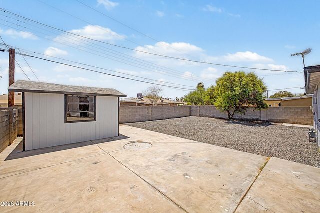 2415 W MARYLAND Avenue, Phoenix, AZ 85015