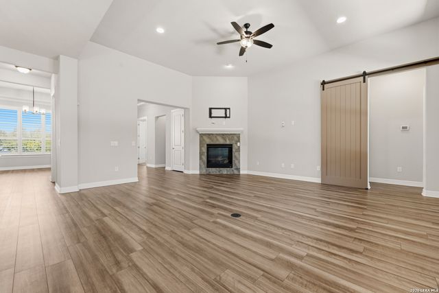 2206 Black Dog, San Antonio, TX 78260