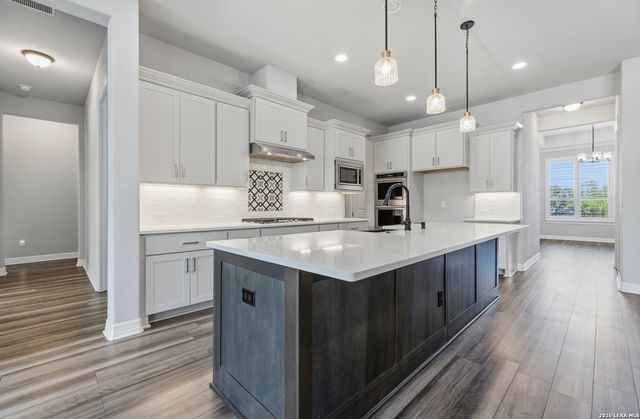 2206 Black Dog, San Antonio, TX 78260