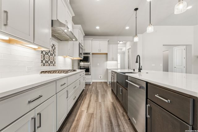 2206 Black Dog, San Antonio, TX 78260