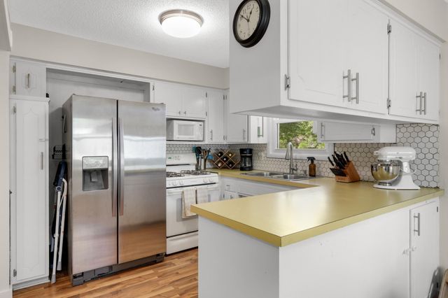 12420 Pineview Trail, Dayton, MN 55327