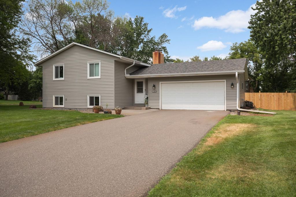 12420 Pineview Trail, Dayton, MN 55327 — photo 2