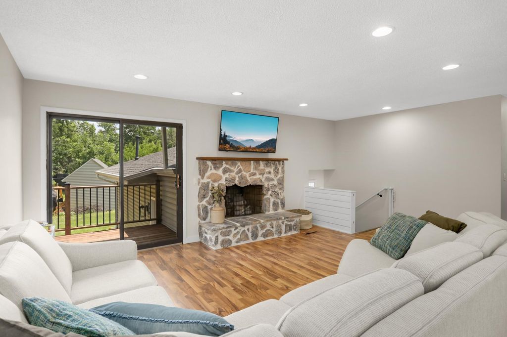 12420 Pineview Trail, Dayton, MN 55327 — photo 5