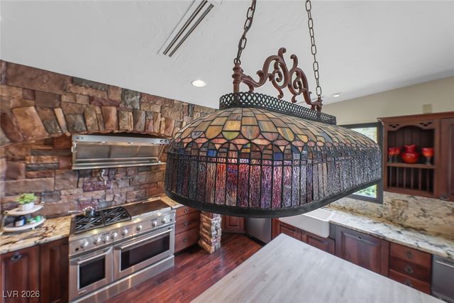 728 North Kiel Street, Henderson, NV 89015