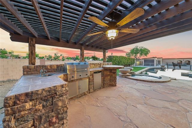 728 North Kiel Street, Henderson, NV 89015