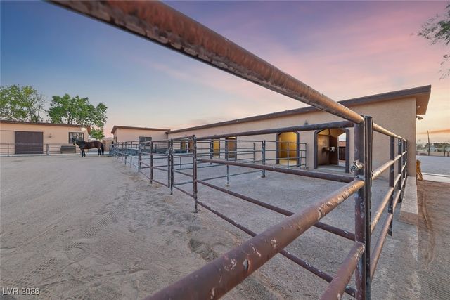 728 North Kiel Street, Henderson, NV 89015