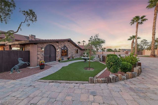 728 North Kiel Street, Henderson, NV 89015