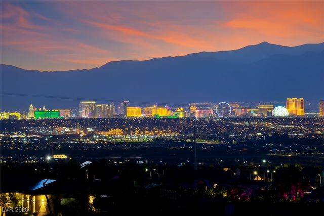 728 North Kiel Street, Henderson, NV 89015