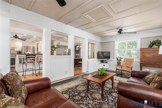 809 Farnwood Dr, Henrico, VA 23229