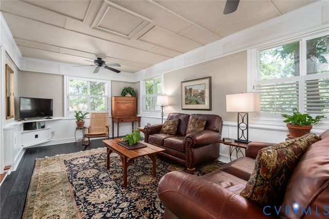 809 Farnwood Dr, Henrico, VA 23229