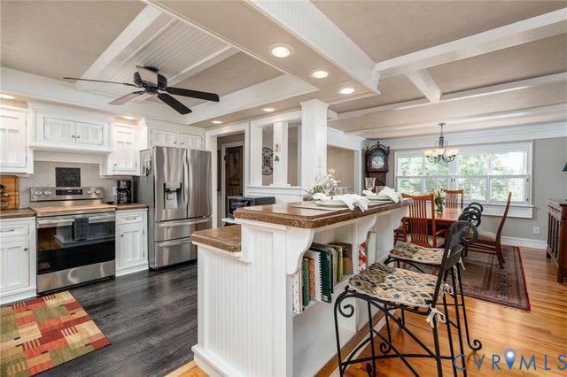 809 Farnwood Dr, Henrico, VA 23229