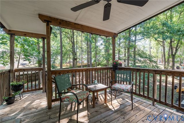 809 Farnwood Dr, Henrico, VA 23229