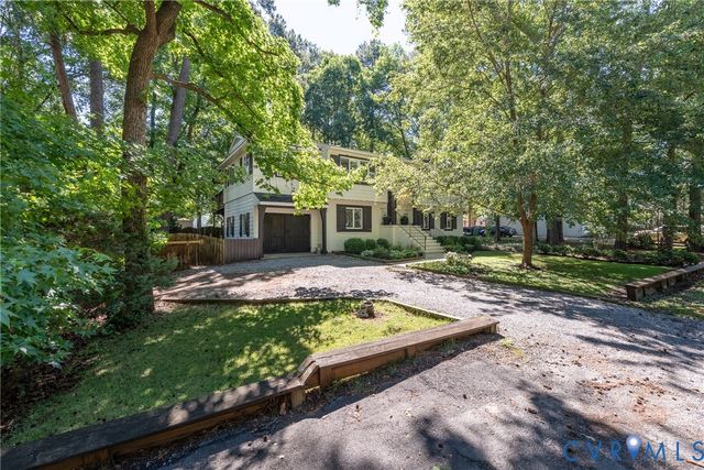 809 Farnwood Dr, Henrico, VA 23229