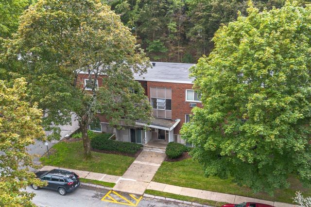 63 Lionel Ave C, Waltham, MA 02452