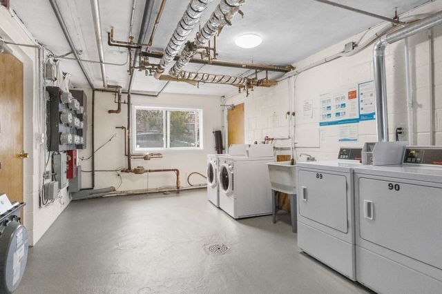 63 Lionel Ave C, Waltham, MA 02452