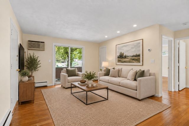 63 Lionel Ave C, Waltham, MA 02452